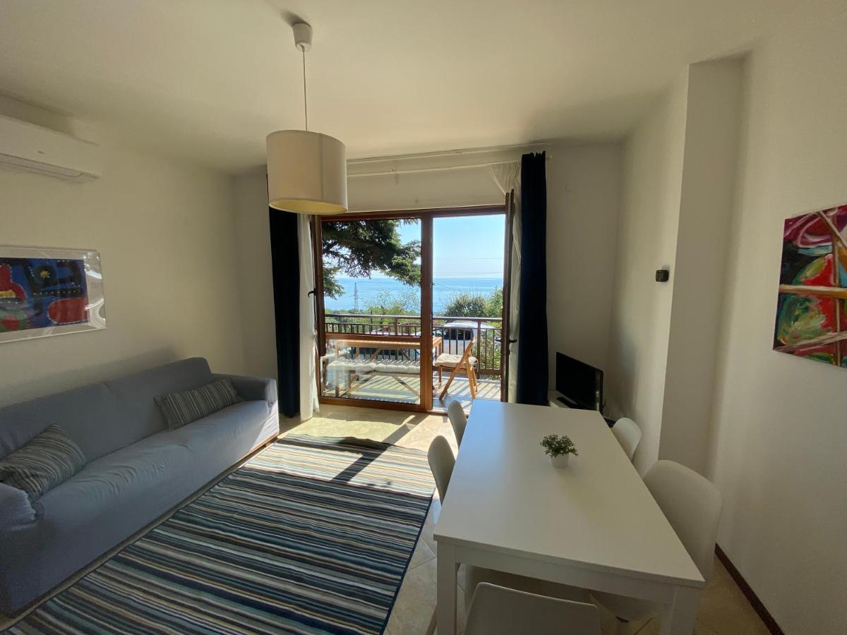 Apartment With Terrace And Garden With A Sea View Sistiana Buitenkant foto